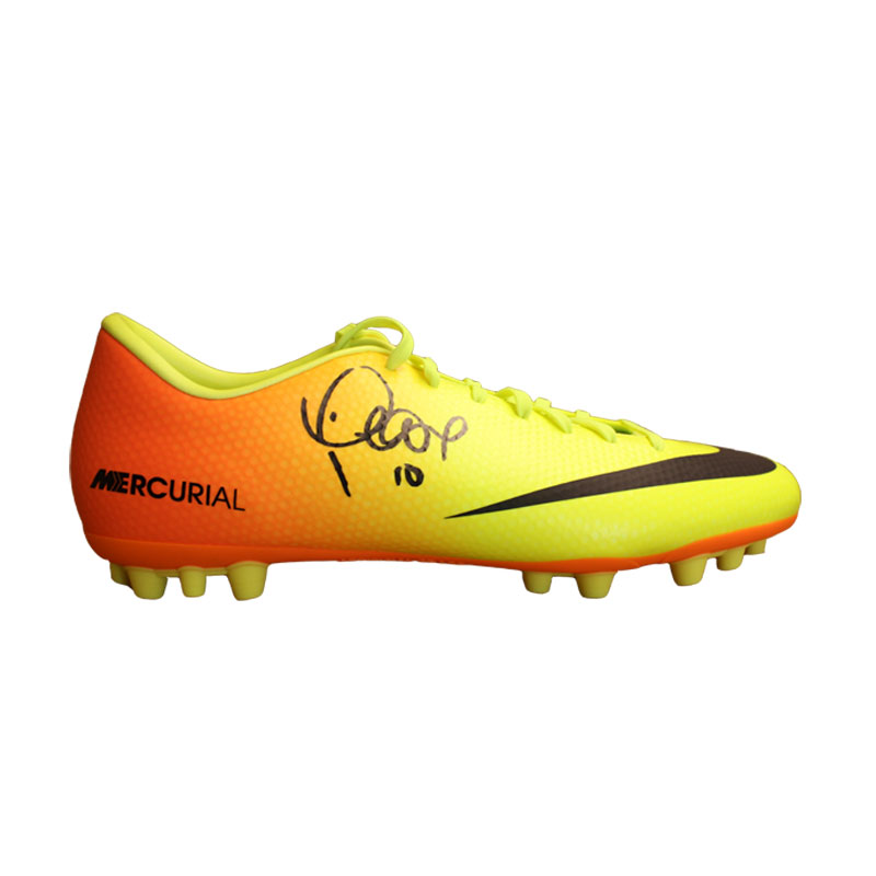 philippe coutinho shoes