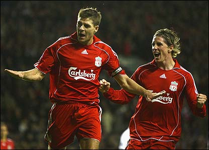 Gerrard scores v Fulham