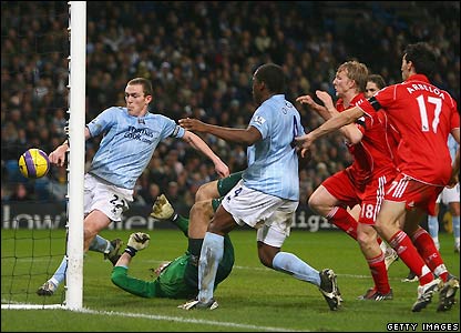 Kuyt had the reds best chance against City