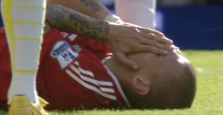 Skrtel down injured