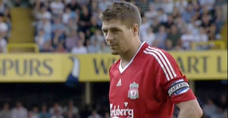 Steven Gerrard prepares for the penalty