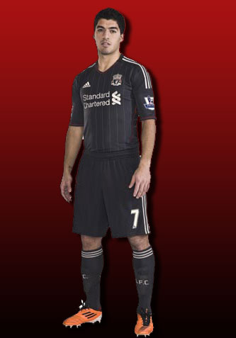 liverpool kit 2011