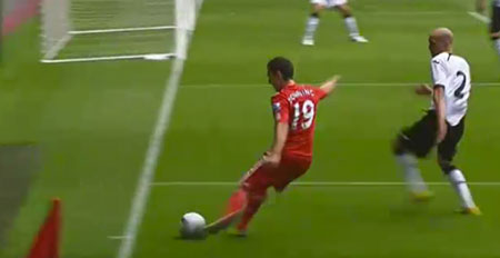 http://www.anfield-online.co.uk/wp-content/uploads/2011/08/valencia-downing.jpg
