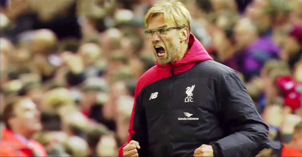 Jurgen Klopp celebrates Benteke's goal against Southampton