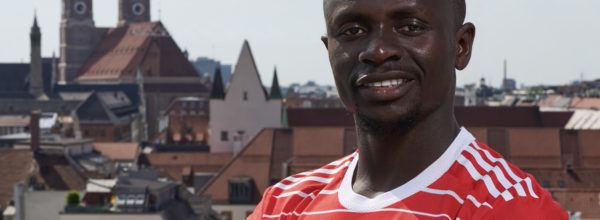 Sadio Mane signs for Bayern Munich